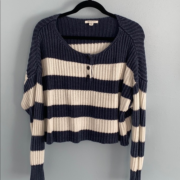 American Eagle Knit sweater - Picture 1 of 4